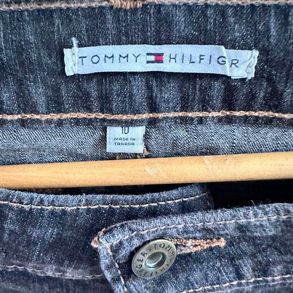 NWOT Tommy Hilfiger Black Women's Jeans, Size 10 🖤 - Picture 3 of 4